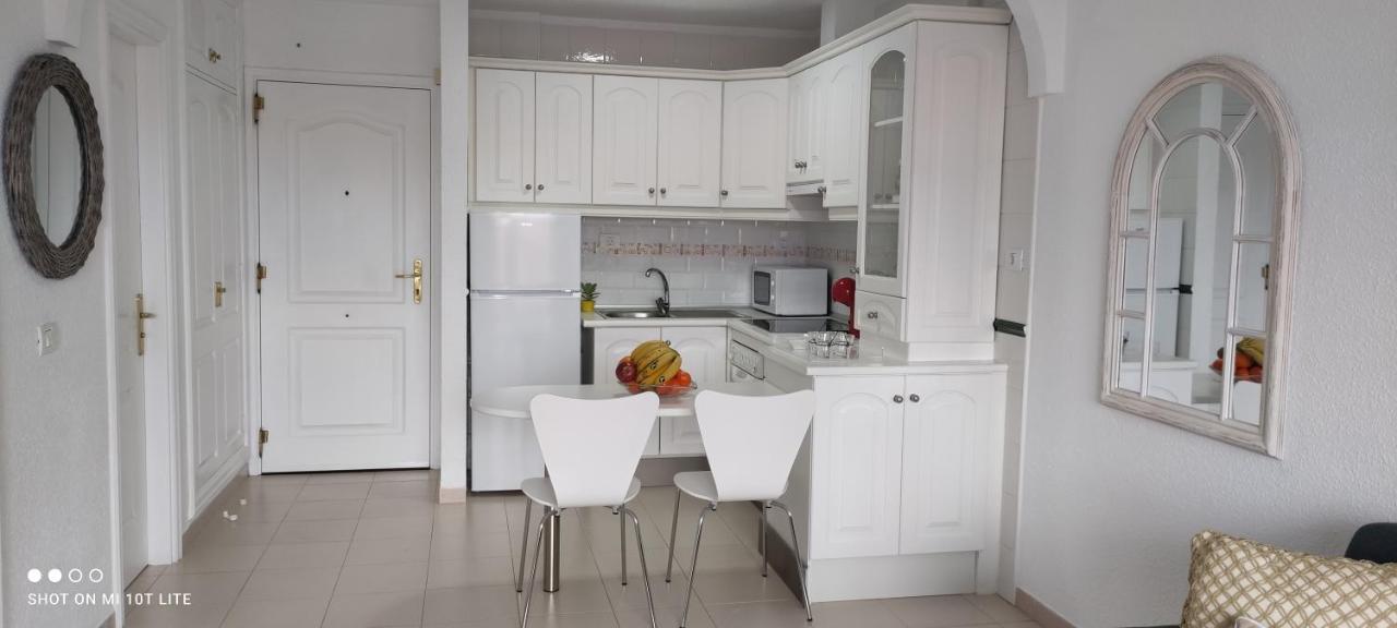 Precioso Apartamento Con Piscina Junto Al Mar Costa Del Silencio Exterior photo